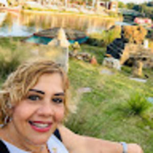 Meet your Posher, Miriam